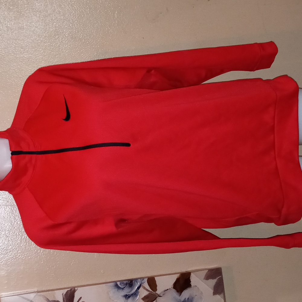 Nike Activewear Sweatshirt, NWOT